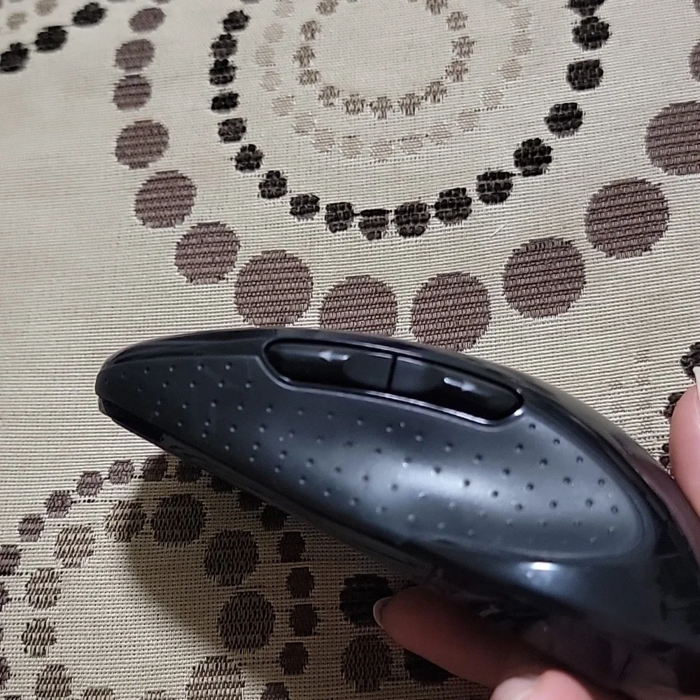 Logitech M510 Wireless Computer Laptop Travel Mouse